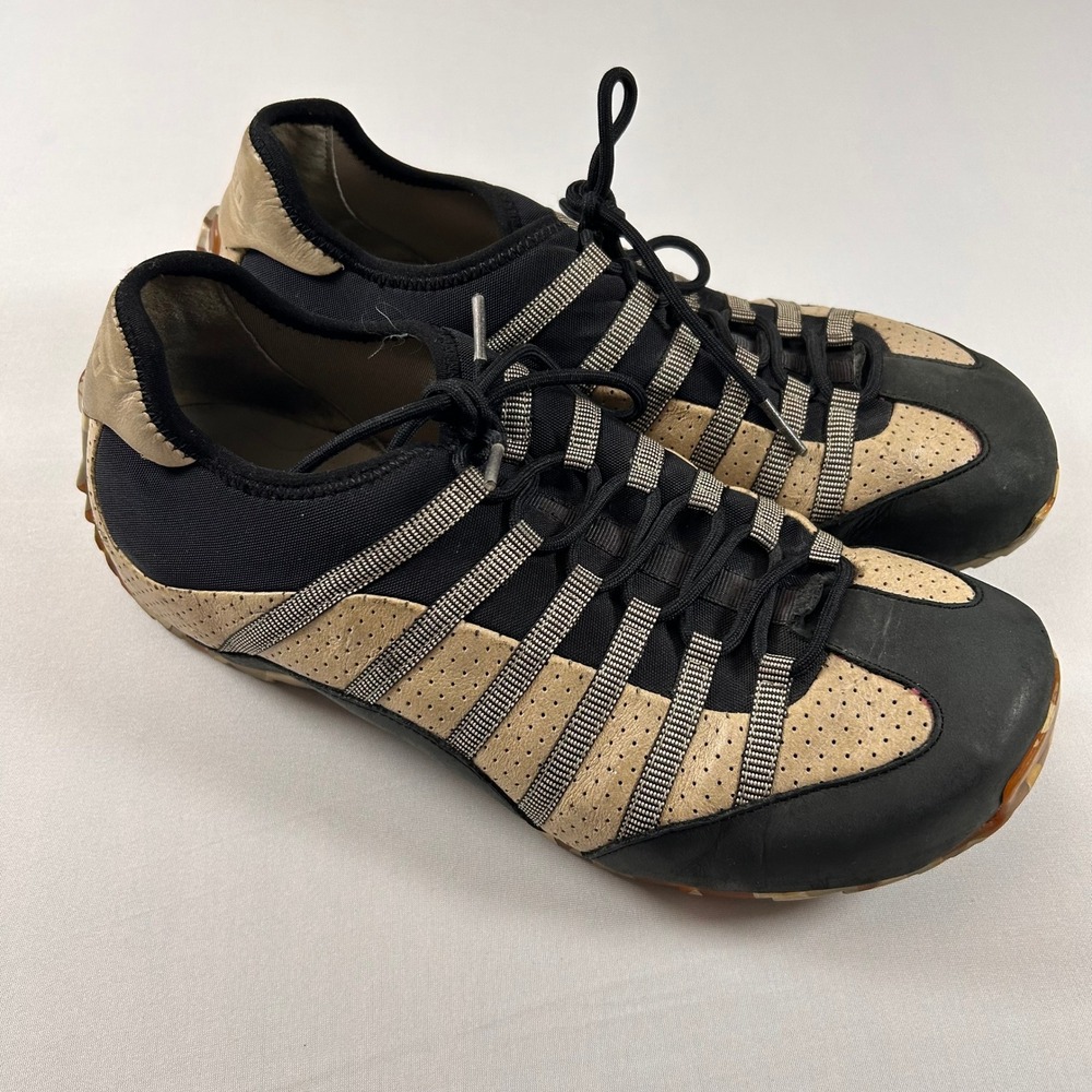 Tsubo Sneakers Shoes Womens 10 Black Tan Leather Perforated Lace Up Camo Sole